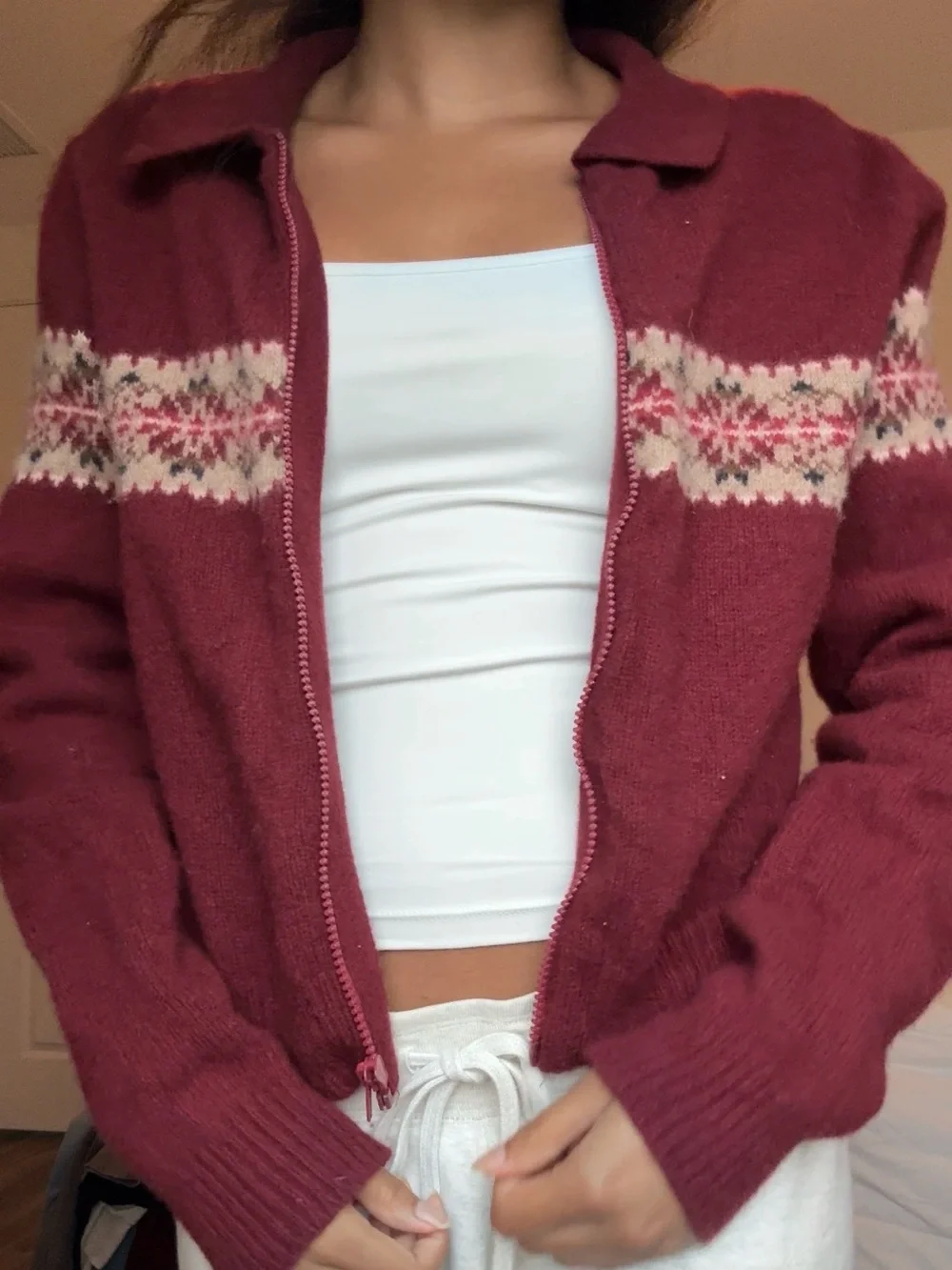 Brandy Paola Sweater - Picture 5 of 8